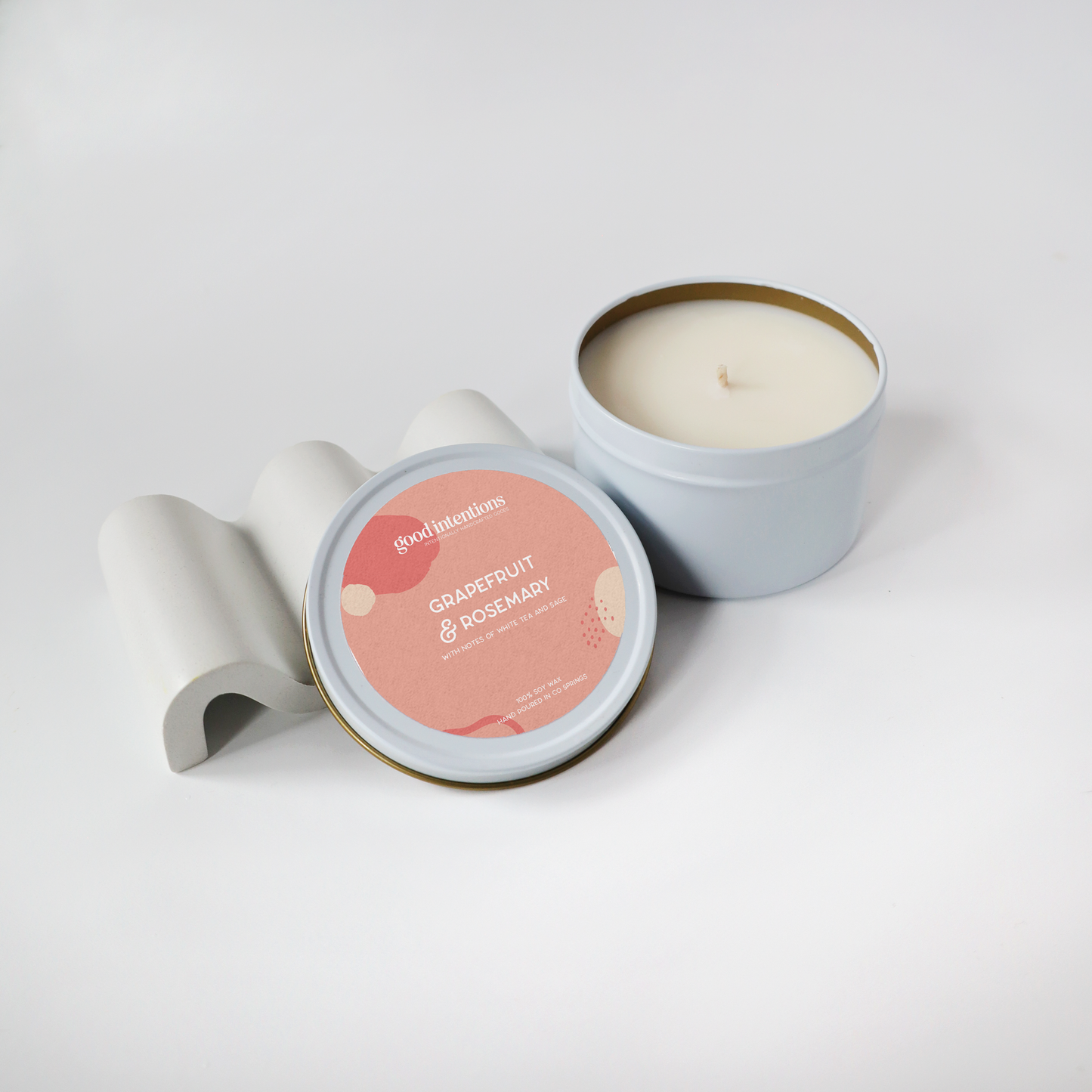 Grapefruit & Rosemary Tin Candle